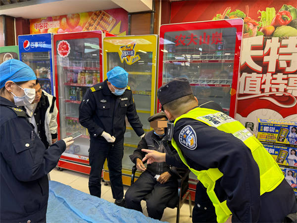 水果摊老板离世